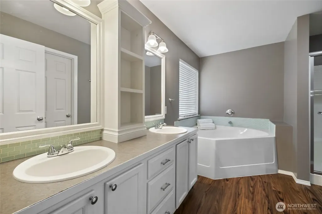 11705 126th Street Ct E Puyallup WA 98374