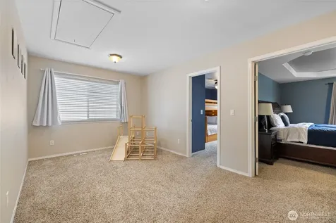 11705 126th Street Ct E Puyallup WA 98374