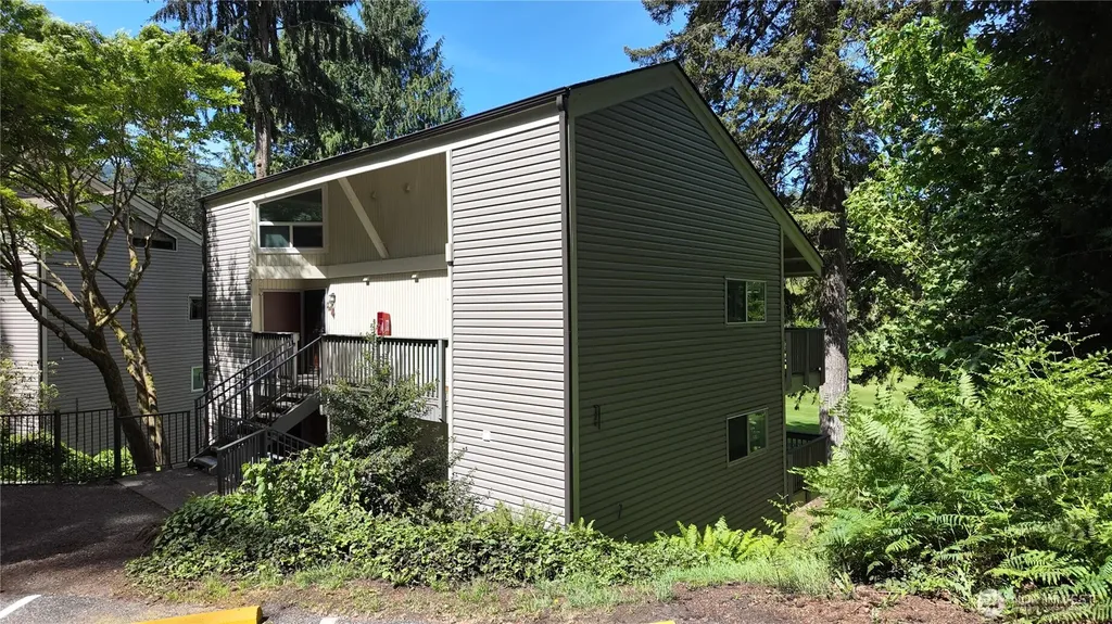2 Marigold Drive Bellingham WA 98229