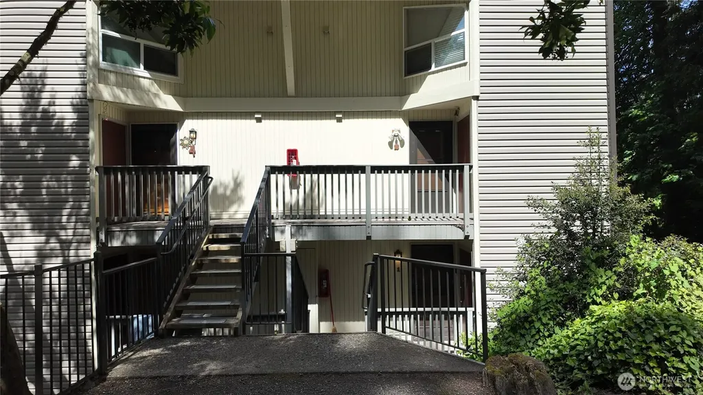 2 Marigold Drive Bellingham WA 98229