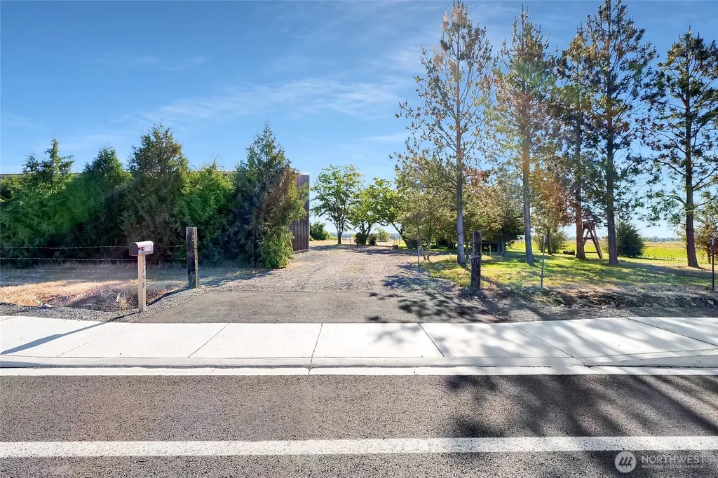 3738 Westshore Drive NE Moses Lake WA 98837