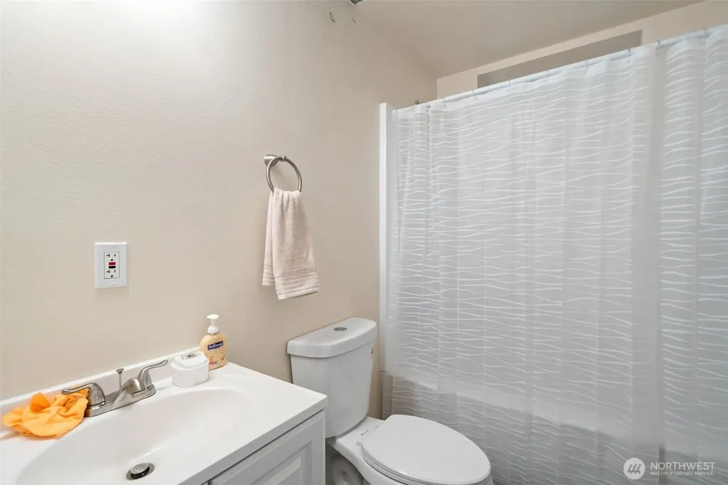 543 E Hazel Street Shelton WA 98584