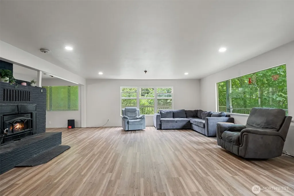 543 E Hazel Street Shelton WA 98584