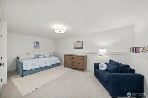8636 NE Belle Hill Lane Bainbridge Island WA 98110