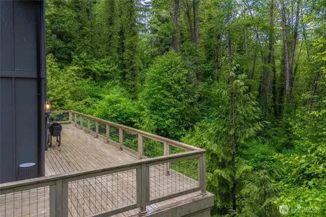 8636 NE Belle Hill Lane Bainbridge Island WA 98110