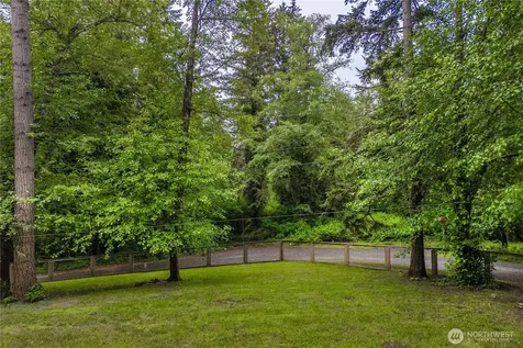 8636 NE Belle Hill Lane Bainbridge Island WA 98110