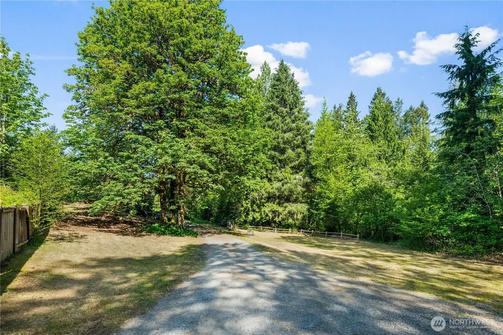 22629 36th Street NE Granite Falls WA 98252