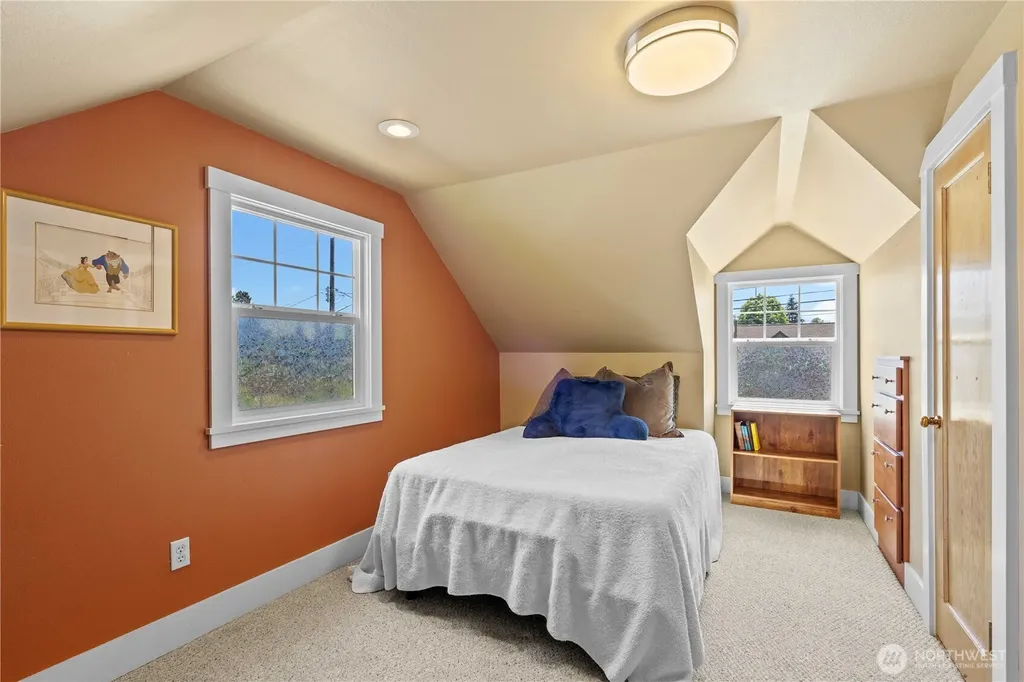 4813 N 24th Street Tacoma WA 98406