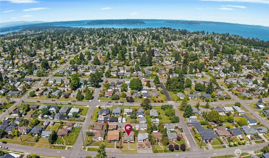 4813 N 24th Street Tacoma WA 98406