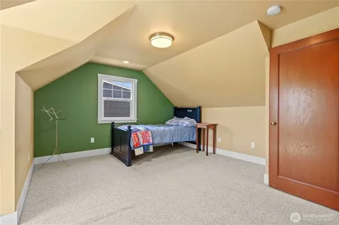 4813 N 24th Street Tacoma WA 98406