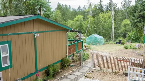 670 N Duckabush Drive N Hoodsport WA 98548