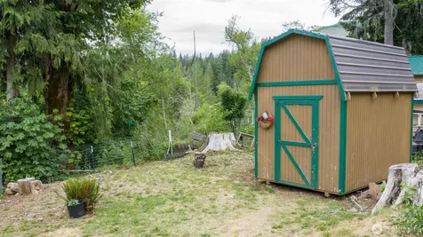 670 N Duckabush Drive N Hoodsport WA 98548
