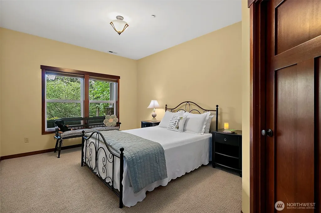 6407 282nd Avenue SE Issaquah WA 98027