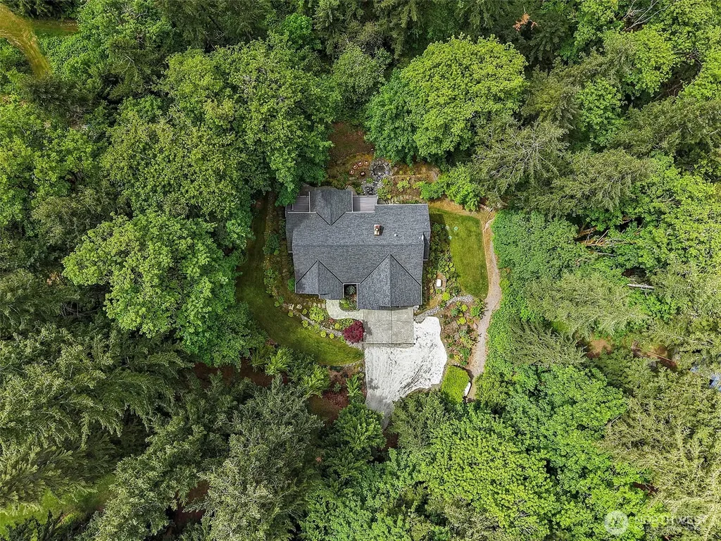 6407 282nd Avenue SE Issaquah WA 98027