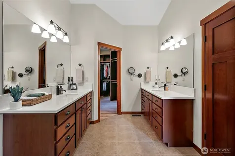 6407 282nd Avenue SE Issaquah WA 98027
