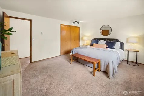 1710 30th Avenue Seattle WA 98122