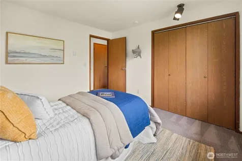 1710 30th Avenue Seattle WA 98122