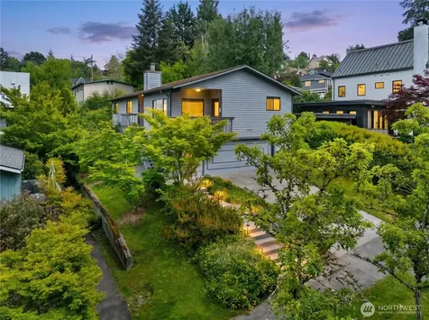 1710 30th Avenue Seattle WA 98122