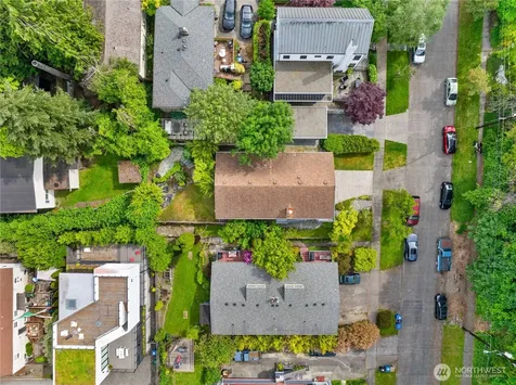 1710 30th Avenue Seattle WA 98122