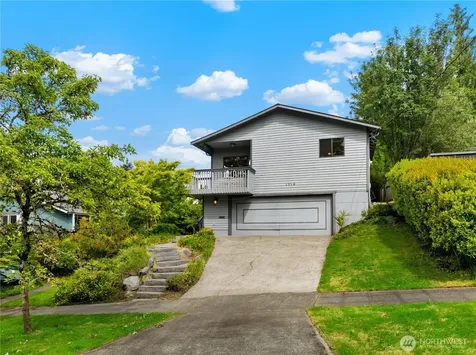 1710 30th Avenue Seattle WA 98122