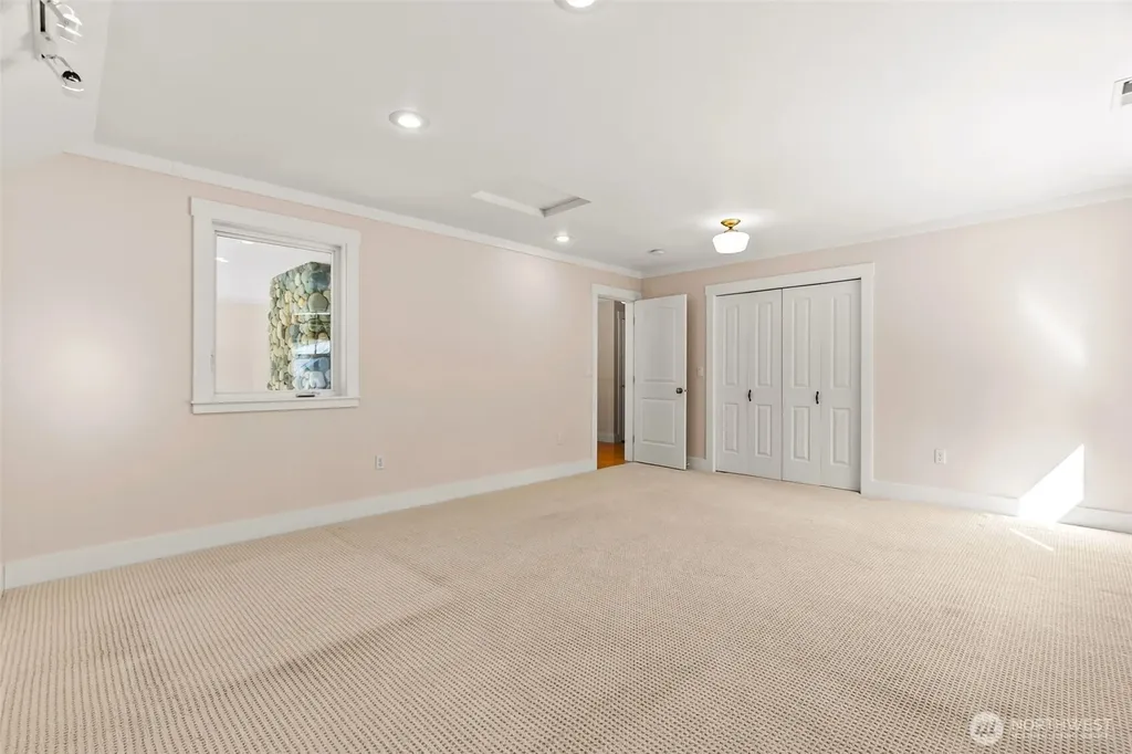 1800 E South Island Drive Shelton WA 98584