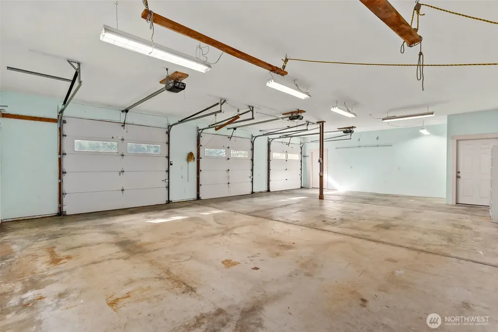 1800 E South Island Drive Shelton WA 98584