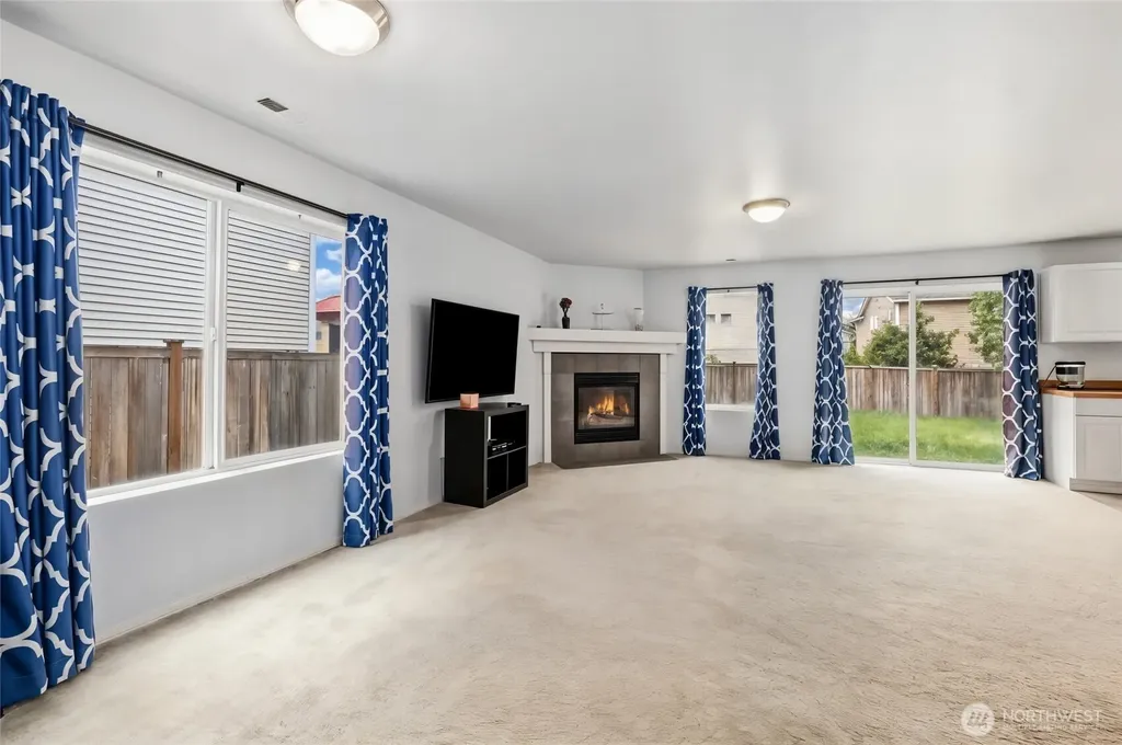 18412 95th Avenue Ct E Puyallup WA 98375