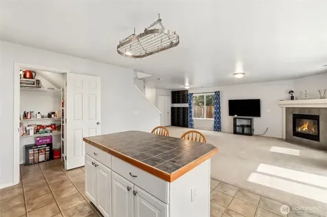 18412 95th Avenue Ct E Puyallup WA 98375