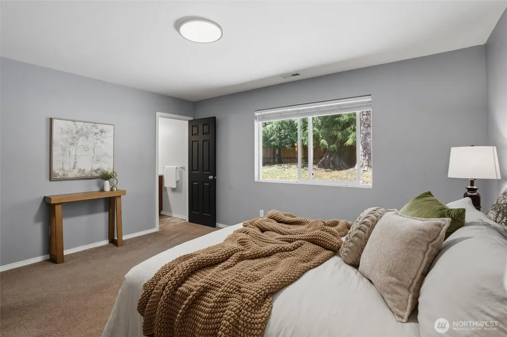 86 Rainier Lane Port Ludlow WA 98365