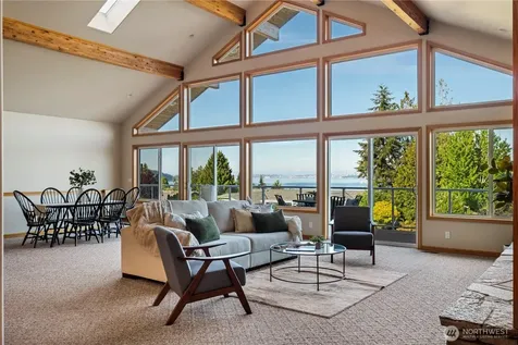 8151 E Seaview Drive Port Orchard WA 98366