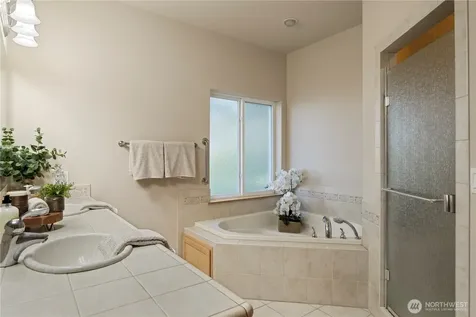 8151 E Seaview Drive Port Orchard WA 98366