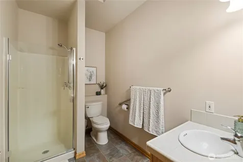 8151 E Seaview Drive Port Orchard WA 98366