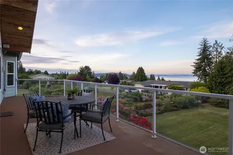 8151 E Seaview Drive Port Orchard WA 98366