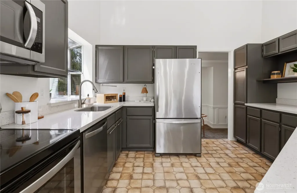 1016 215th Street SE Bothell WA 98021