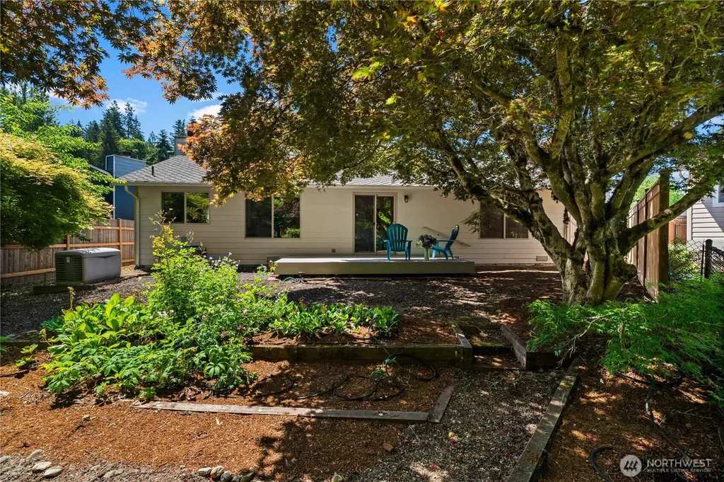 22108 SE 251st Court Maple Valley WA 98038