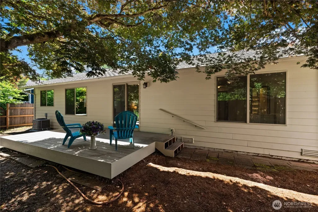 22108 SE 251st Court Maple Valley WA 98038
