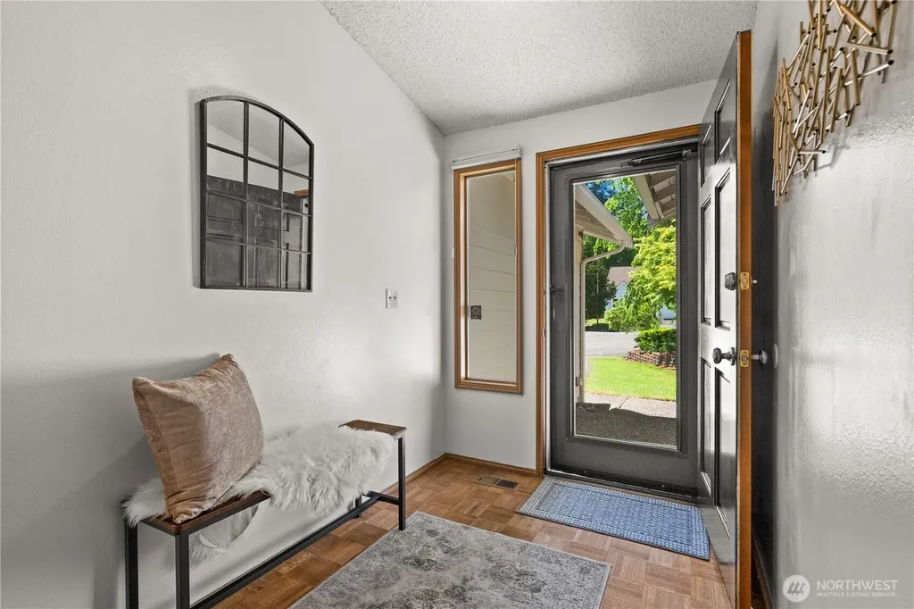 22108 SE 251st Court Maple Valley WA 98038