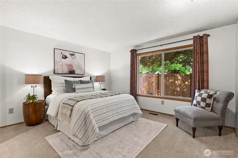 22108 SE 251st Court Maple Valley WA 98038