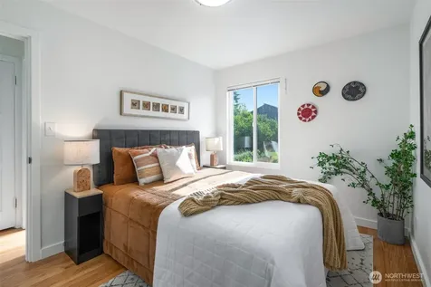 10617 39th Avenue SW Seattle WA 98146