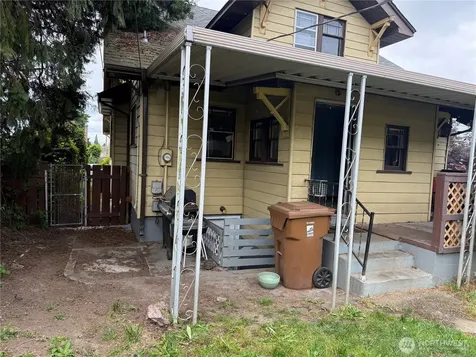 6129 S Park Avenue Tacoma WA 98408