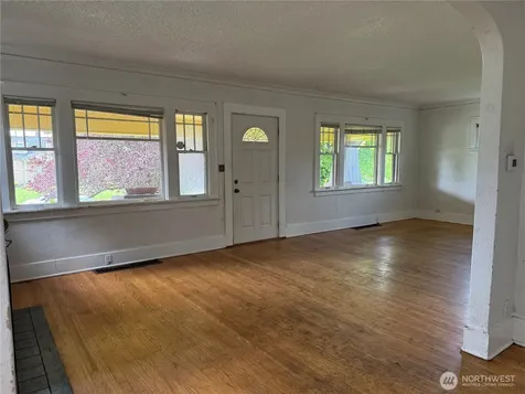 6129 S Park Avenue Tacoma WA 98408