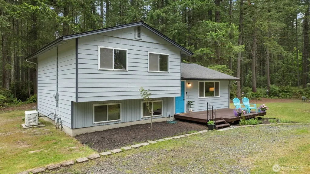 6951 SE Olalla Valley Road Port Orchard WA 98367