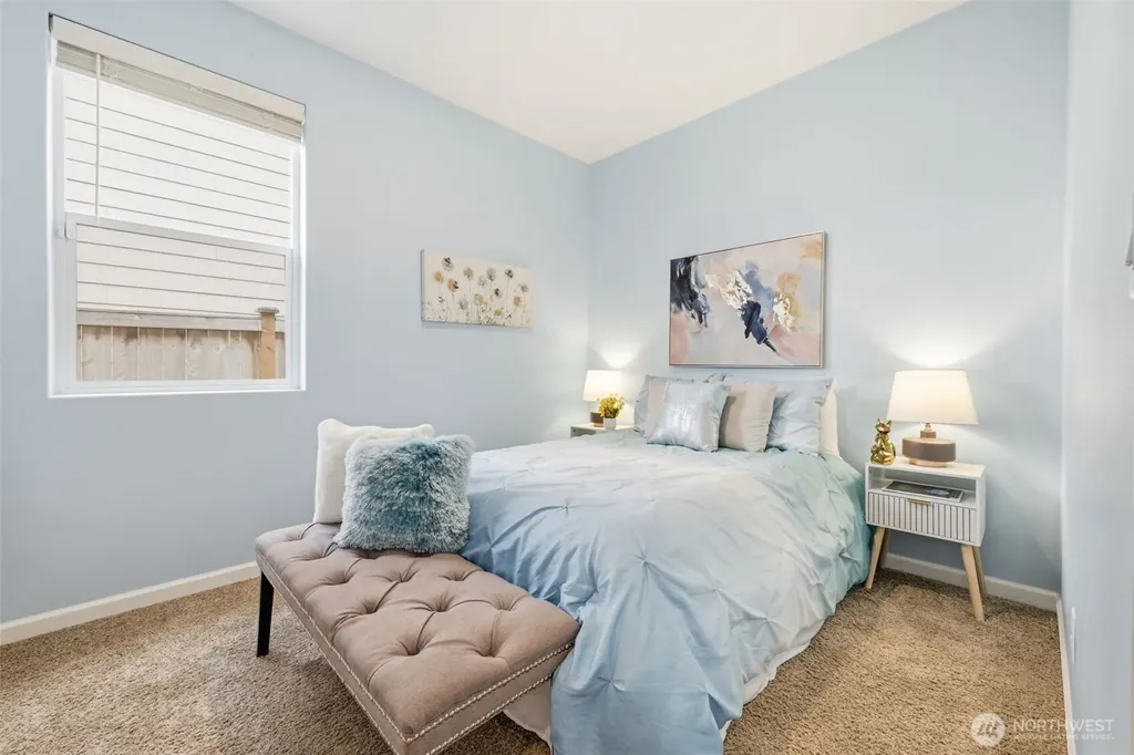 206 Russell Road Bremerton WA 98312