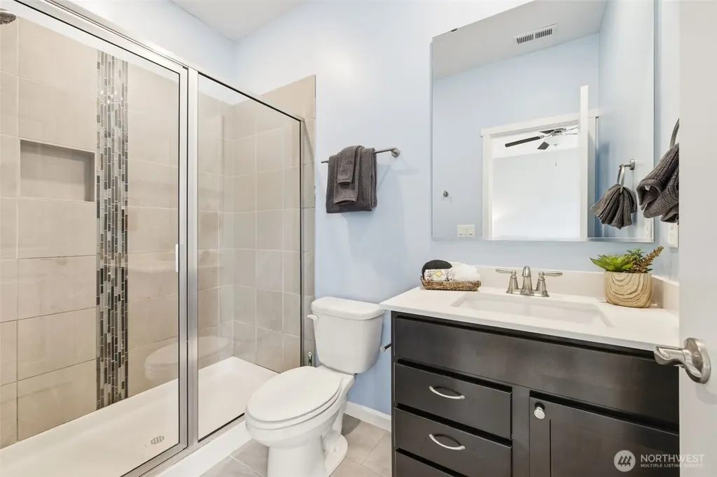 206 Russell Road Bremerton WA 98312