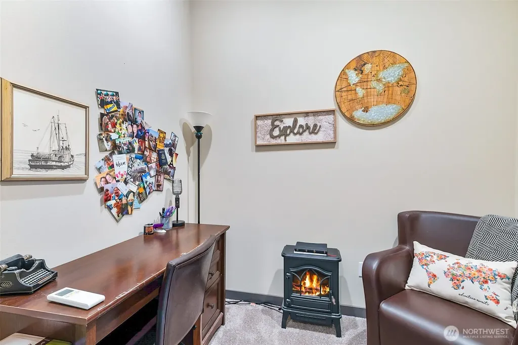 14906 Manor Way Lynnwood WA 98087