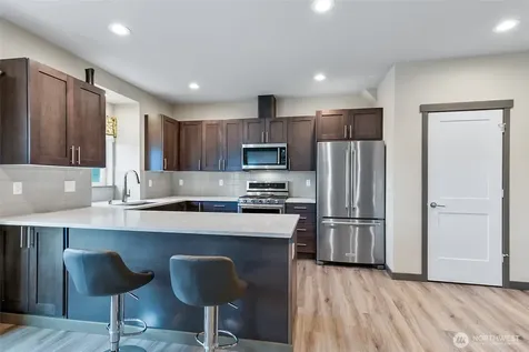 14906 Manor Way Lynnwood WA 98087