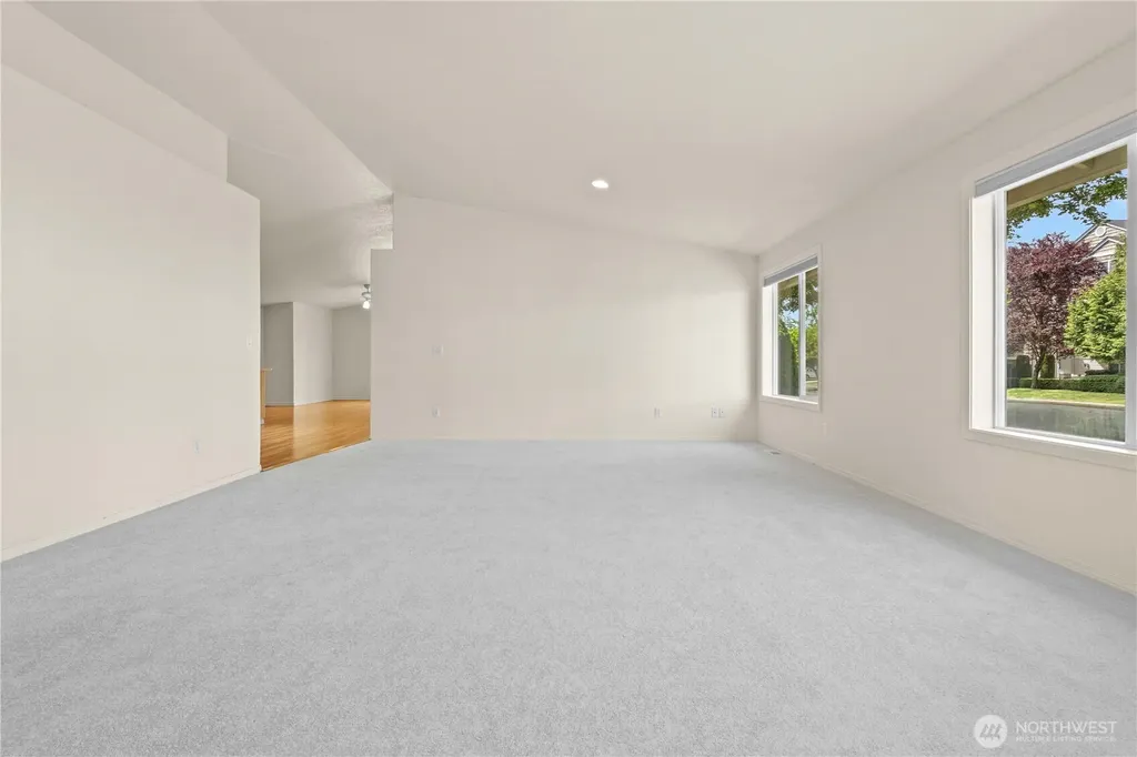 7101 33rd Way NE Lacey WA 98516
