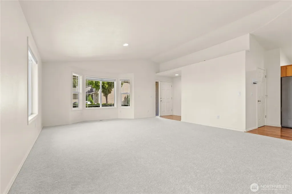 7101 33rd Way NE Lacey WA 98516