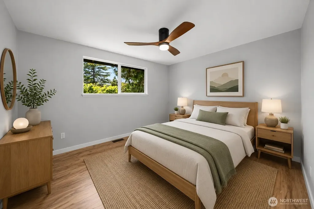 9437 NE 126th Place Kirkland WA 98034
