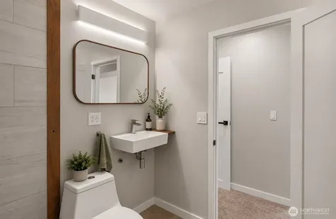 9437 NE 126th Place Kirkland WA 98034
